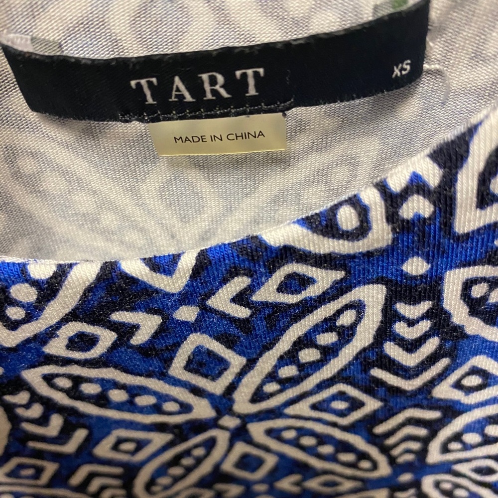 Pattern Bodycon Dress - Picture 3 of 3